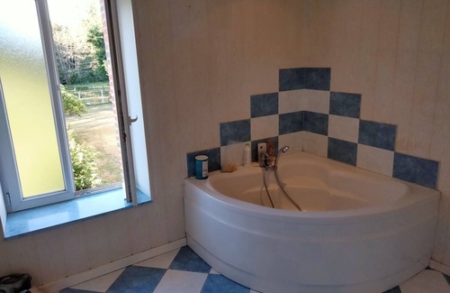 Chantonnay House | Maison Calme