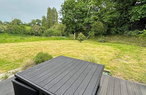 Conde-sur-Vire House | Maison Campagne Calme, Près Sentiers Randonnées, à 40min Plages Débarquement !