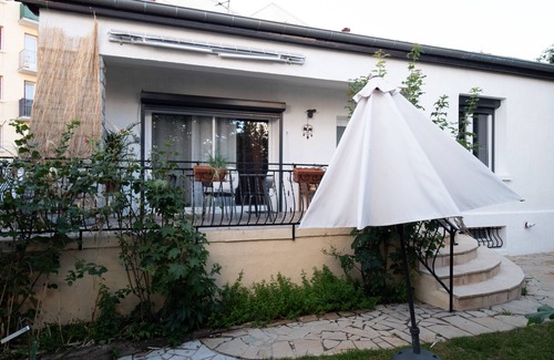 Besancon House | Maison Chaleureuse 6/8 Personnes Quartier Palente