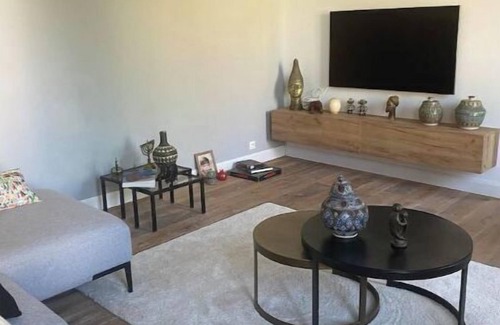 Cognac House | Maison Chaleureuse Avec Parking Gratuit à 50 m