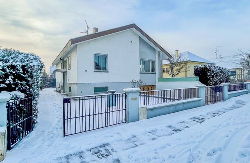 Saint Joseph/Mittelharth House | Maison Chaleureuse Avec Jardin