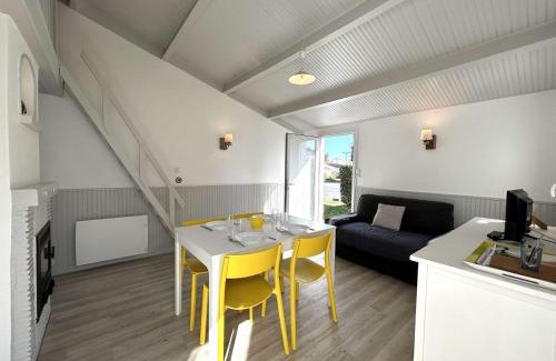 Bretignolles-sur-Mer House | Maison cosy avec mezzanine, piscine chauffée, proche mer - 4 couchages - parking privatif - FR-1-224A-1