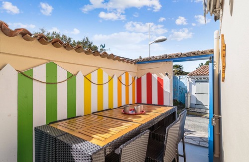 Cheray House | Maison des Jardins - Welkeys