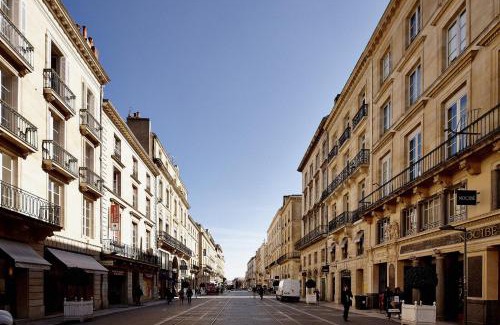 Bordeaux Golden Triangle House | Maison d'hôtes Bordeaux Centre Le Patio de l'Intendance