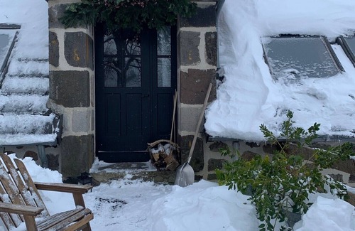 Saint-Projet-de-Salers House | Maison DE Charme EN Montagne