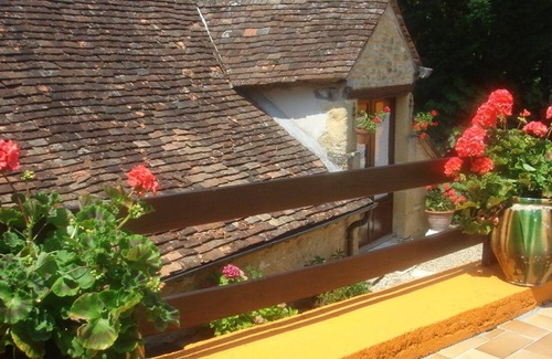 Auriac-du-Perigord House | Maison de Caractère du 17° en Pierres Entièrement Rénové au Calme Pleine Nature