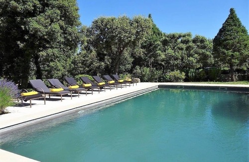 Bonnieux House | Maison de Caractère in the golden triangle of the Luberon, swimming pool and air conditioning.