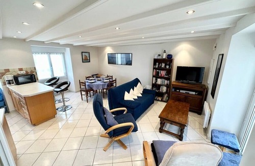 Port-Louis House | Maison de charme – Terrasse – 5min des plages