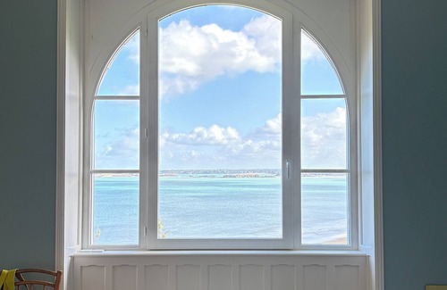 Pleherel-Plage-Vieux-Bourg Villa | Maison de famille 1ère ligne vue mer à Saint-Cast-le-Guildo (22) - Sleeps 9