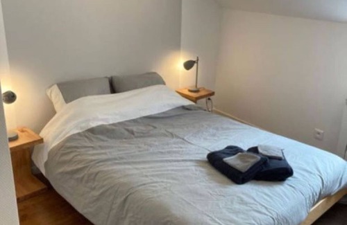 Saint-Vaast-la-Hougue House | Maison de Pêcheur Pour 4/5 Personnes
