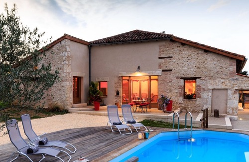 Castelmoron-sur-Lot Villa | Maison de la Combe - Two Bedroom Villa, Sleeps 4