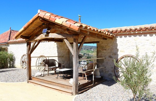 Penne-d'Agenais House | Maison de maitre 17 °siècle, panoramic view, 15 ha wooded property, quiet area