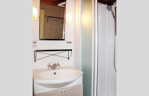 Tregastel House | Maison de pêcheur 2* à Trégastel, proche mer avec Wifi, jardin et parking privé - FR-1-542-17
