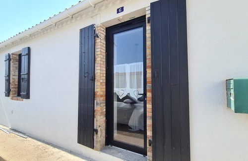 Angles House | Maison de Pays Entièrement Rénové