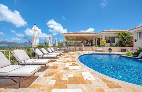 Nettle Bay Villa | Maison de Reve (4/6 Rooms)