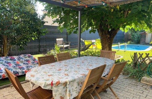 Saint-Peray House | Maison de rue Dans Village Viticole de L'ardèche, au Pied du Château de Crussol