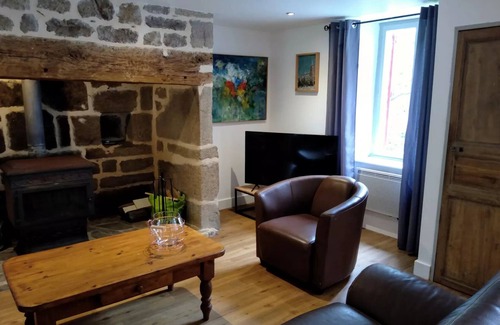 Hautefage Villa | Maison de Village