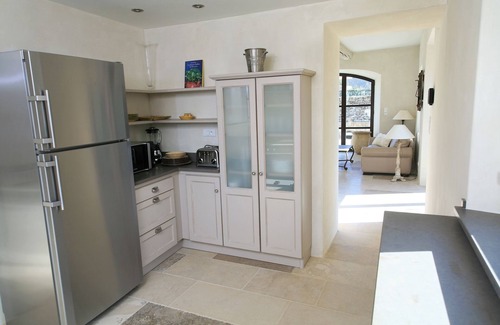Cabrieres-d'Avignon House | Maison du Four