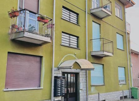 Somma Lombardo Apartment | Maison Du Soleil