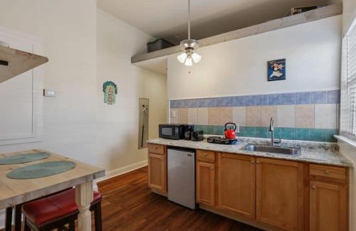 Mid-City Apartment | Maison Dupré Studio