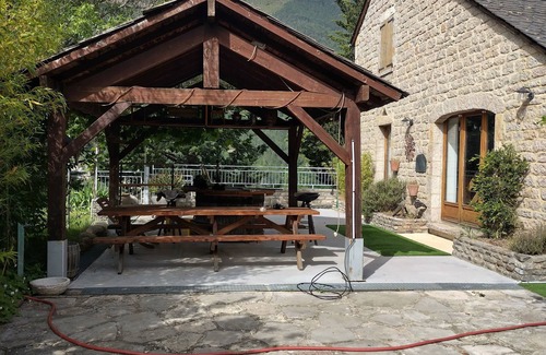 Gorges du Tarn Causses House | Maison Entière à Louer Pour 14 Personnes Dans les Gorges du Tarn