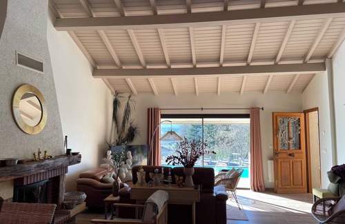 Mercenac House | Maison Facile à Vivre Jolie vue sur les Montagnes Avec Piscine Animaux Bienvenus