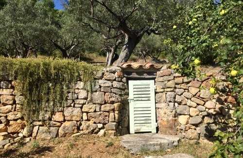 Claviers House | Maison Familiale Calme. Panorama sur le Haut-var, Piscine, Confort