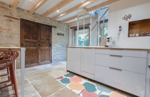 Chaux House | Maison Indépendante sur Domaine Viticole