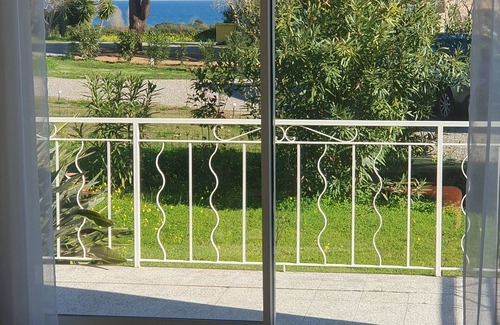 San-Giuliano Villa | Maison Individuelle, Proche Plage, sur Grand Terrain Arboré