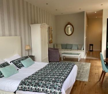 Dinan House | Maison La Tour