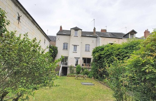 Les Ponts-de-Ce House | Maison Loire & Cé'rénité - 6 bedrooms, 15 pers, garden, 10 min from Angers