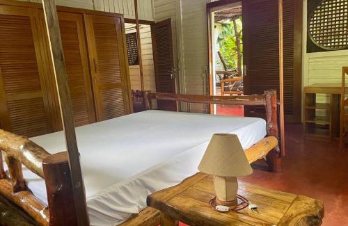 Nosy Be House | Maison meublée « valiha »