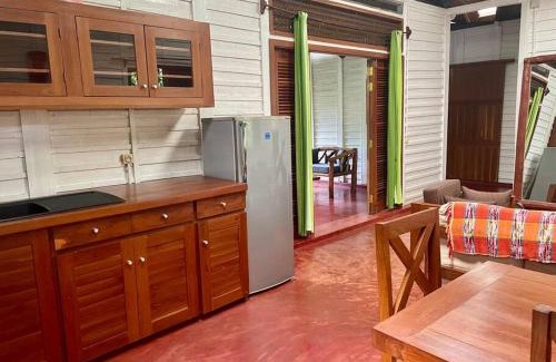 Nosy Be House | Maison meublée « valiha »