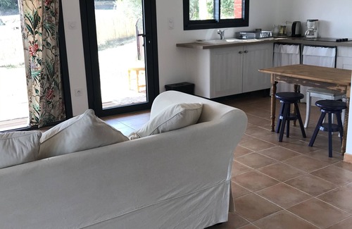 Pont-Saint-Esprit House | Maison neuve en Provence pour 4 personnes