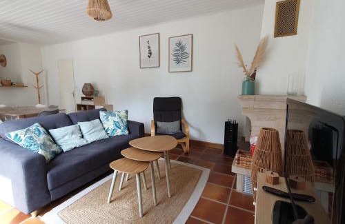 La Faute-sur-Mer House | Maison plain-pied à 400m de la plage avec jardin, WiFi et garage - 3 étoiles Clévacances - FR-1-476-159