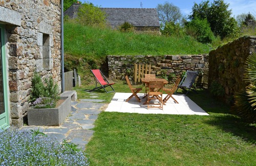 Botmeur House | Maison Rénovée Dans les Monts D'arrée