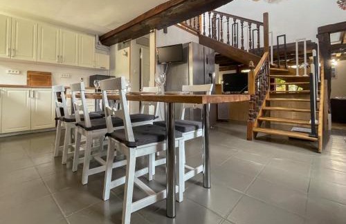 Mantilly House | Maison spacieuse avec spa et jardin dans le bocage normand - FR-1-497-254