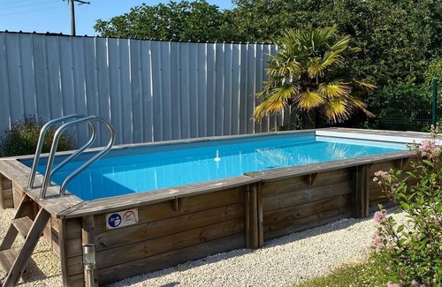Jazennes House | Maison sur Propriété Viticole, Avec Piscine Chauffée