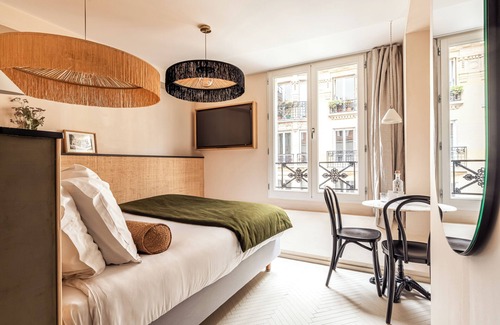 Quinze-Vingts Hotel | Maison Traversière