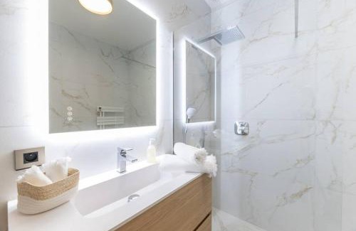 Saint-Tropez Villa | Maison Tropézienne en plein centre avec jardin et piscine