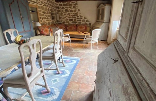 Saint-Pierre-Saint-Jean House | Maison Typique Restaurée Dans un Cadre Enchanteur, Piscine et vue Superbe