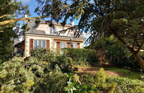 Pleherel-Plage-Vieux-Bourg House | Maison vue mer 4 Chambres 8 Personnes, 600m de la Plage, 100m du Gr34