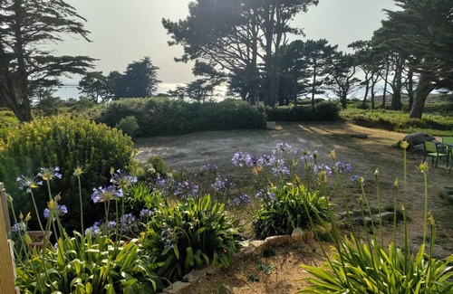 Cote de Granit Rose House | Maison Vue mer avec grand jardin sur la Côte de Granit Rose