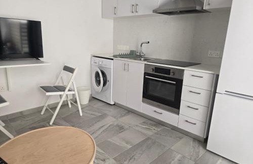 Larnaca Apartment | Maison Zenon Larnaca City Center apartments