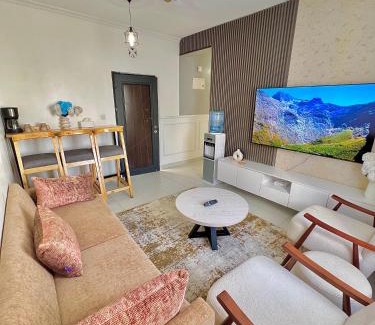Manyimbo Apartment | Majestic Haven Suite