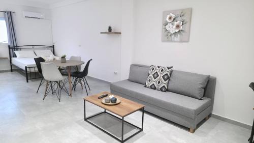 Afra Apartment | MakaLand Studio Corfu