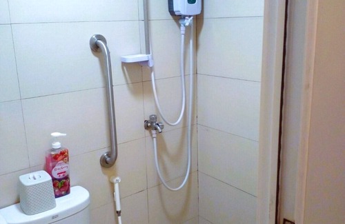 Downtown Hotel | Makati Poblacion Hotel