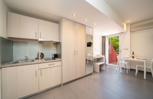 Lassi Apartment | Makris Yialos Apartments