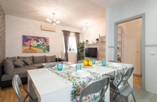 La Goleta Apartment | MalagaSuite City Center Ollerías