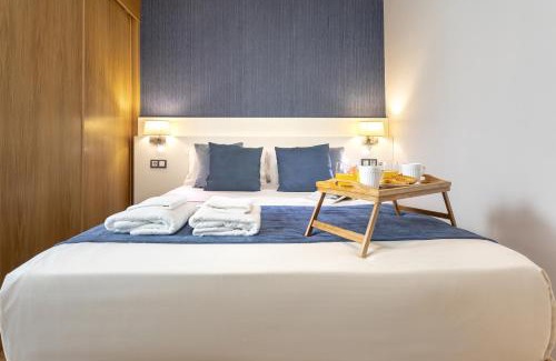 La Merced Apartment | -MalagaSunApts-Terrace,Pool&Park